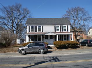 182-184 Oak St, Clinton, MA 01510