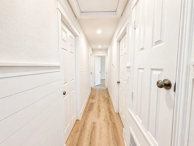 7 Carol Ct #A — Photo 5