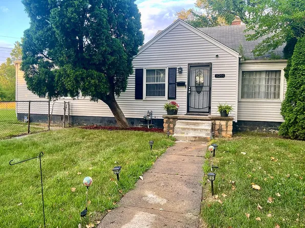 9244 Archdale St, Detroit, MI 48228