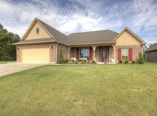 8405 Overlook Trl, Claremore, OK 74019