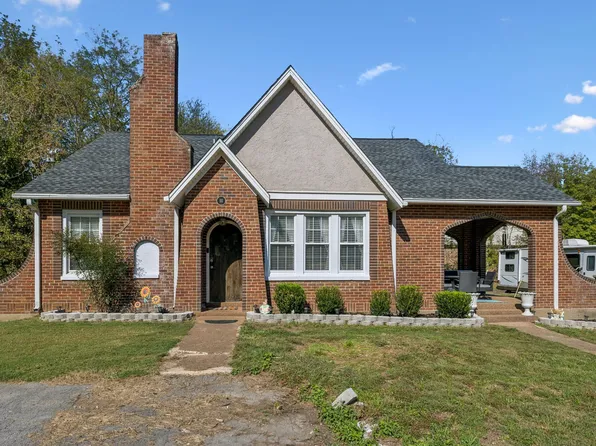 111 Oak Grove Rd, Red Boiling Springs, TN 37150