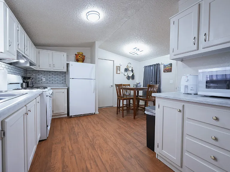 5700 Old Kirtland Hwy #3 — Photo 2
