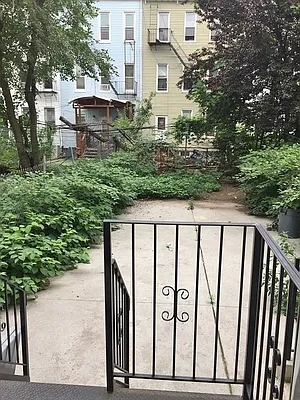 Rented by Soha LLC | media 67