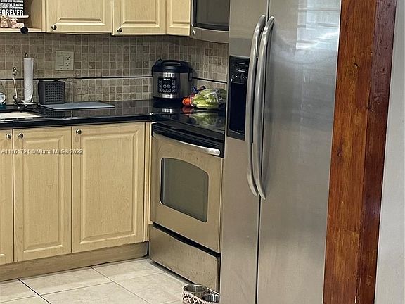 4th image of 12810 SW 43rd Dr APT 115