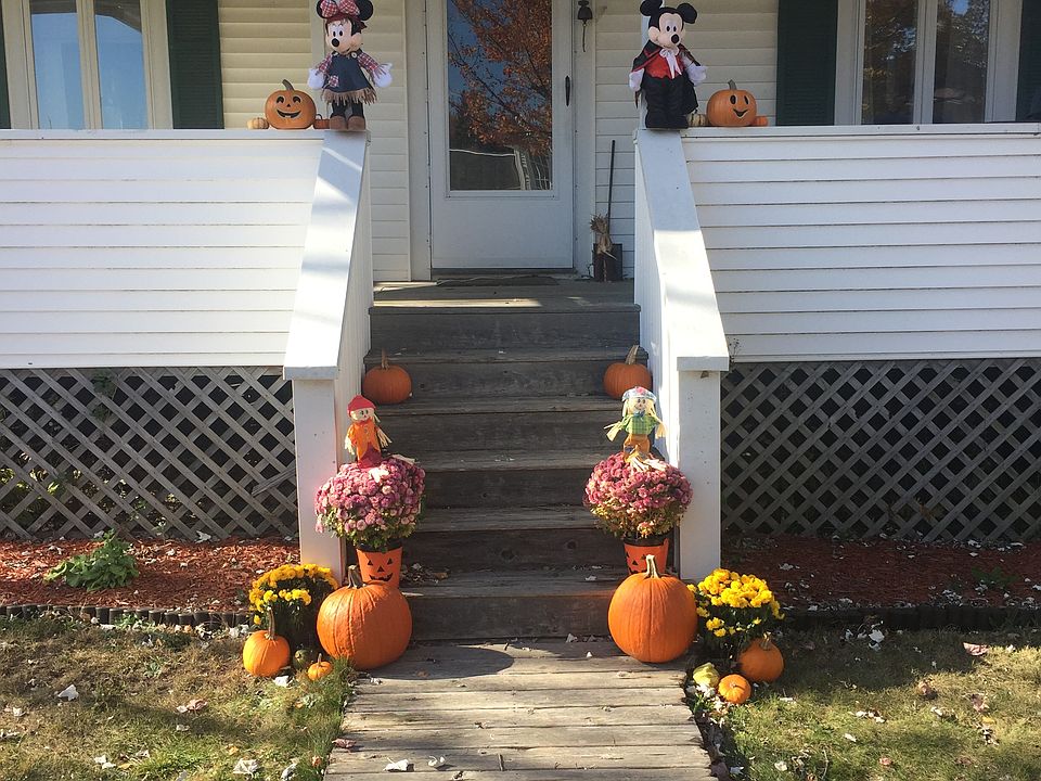 2nd image of 31 Mansell Ln