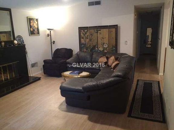 4th image of 4116 Montemesa Cir