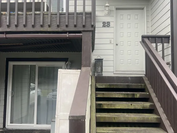 43605 State Highway 38 Hwy APT 23, Reedsport, OR 97467