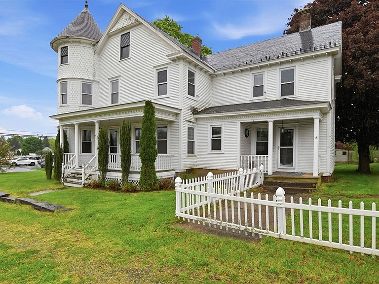 Listing photo 4