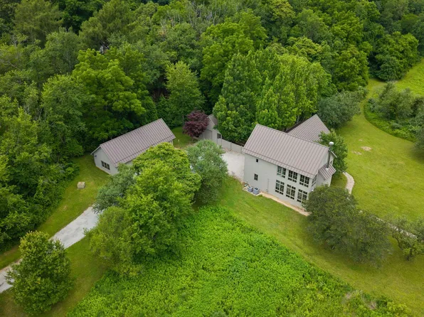 126 W 625 N, Valparaiso, IN 46385