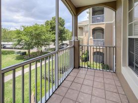 7990 Baymeadows Rd E