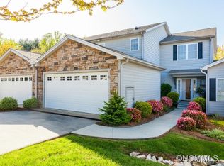 6 Holiday Dr, Arden, NC 28704