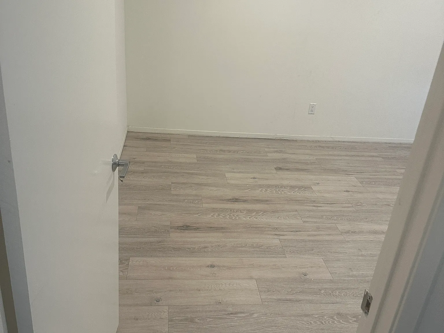 1 bed, 775 sqft, $1,800 — Photo 4