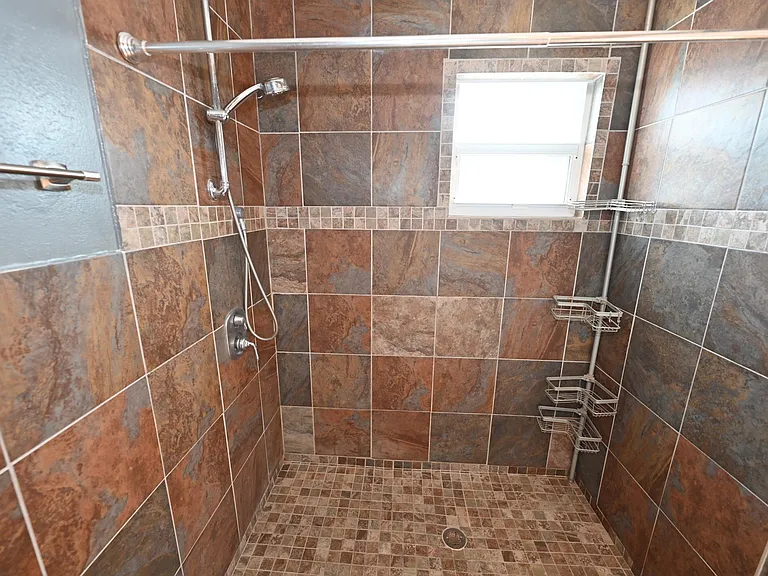 6524 Mauna Loa Blvd — Photo 12