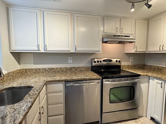 4th image of 1661 Park Rd NW APT B2