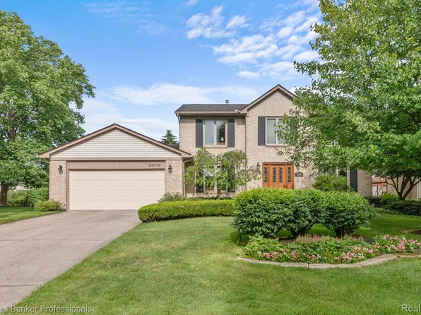 24876 Davenport Ave, Novi, MI 48374