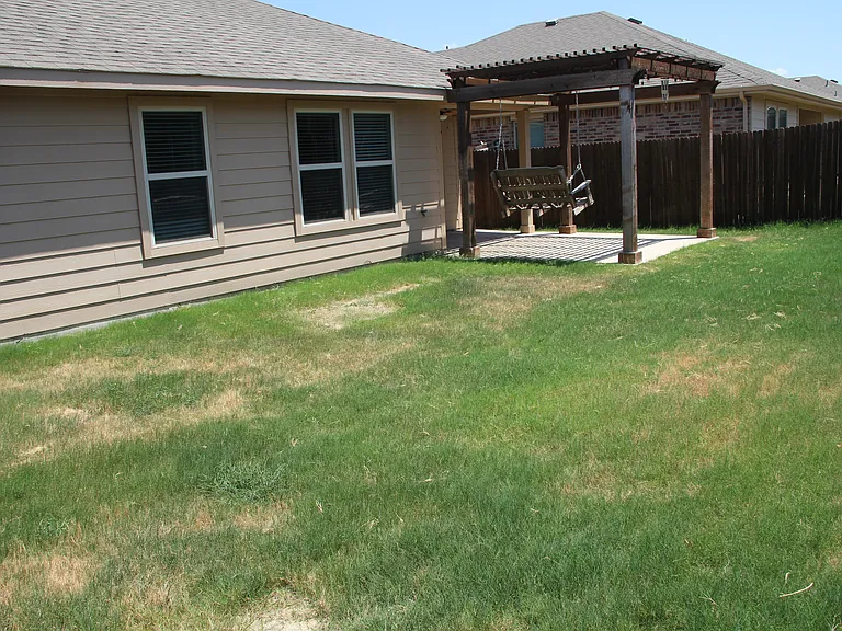 1111 Meadow Side Dr — Photo 22