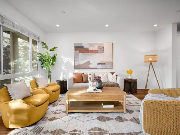 113 Schick, Irvine, CA 92614