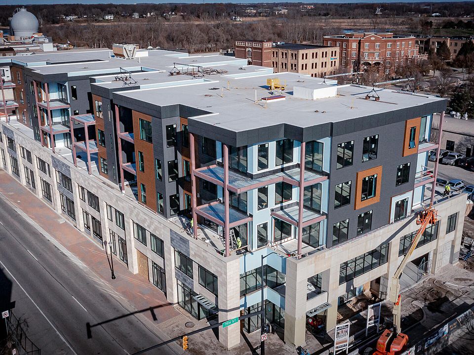1st image of 159 S River Ave #501/502