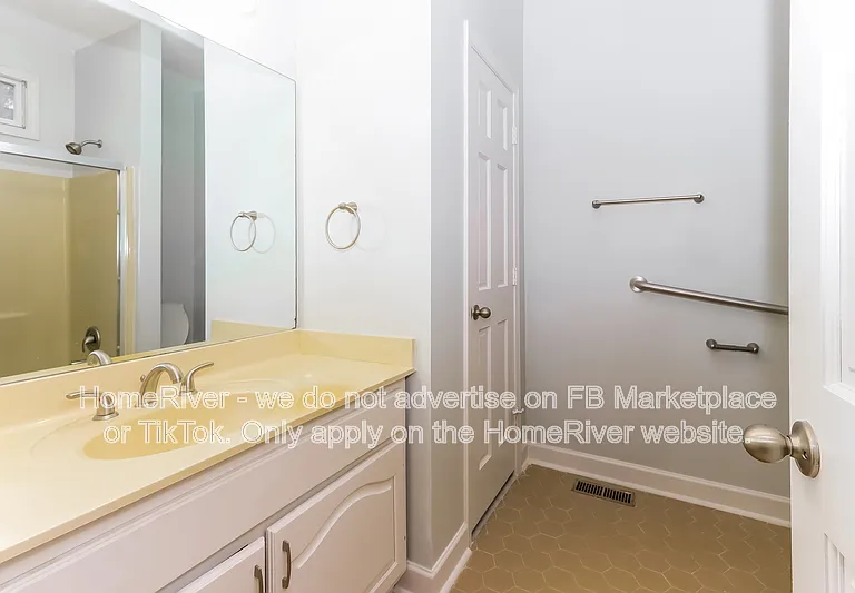 206 Leigh Dr — Photo 14