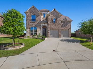 417 Burberry Dr, Grand Prairie, TX 75052