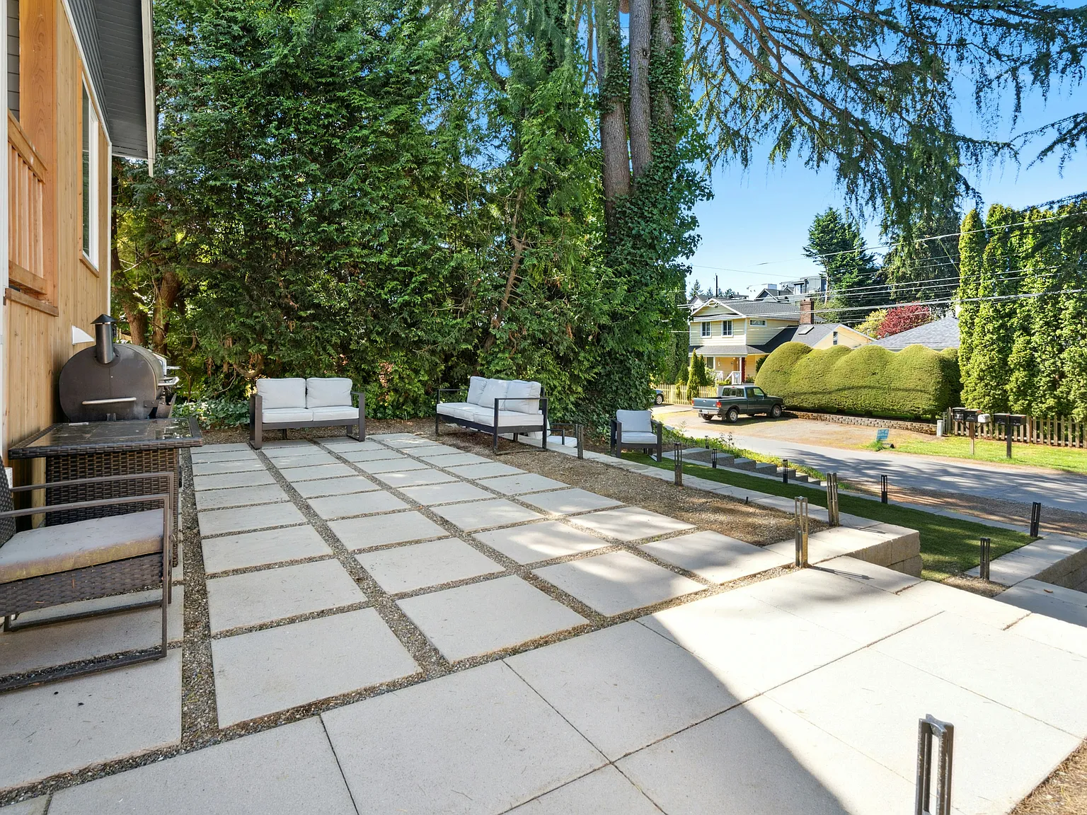 4 bed, 1740 sqft, $3,900 — Photo 4