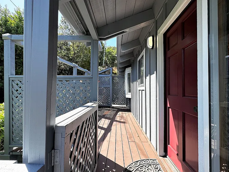 36 Power Ln — Photo 3