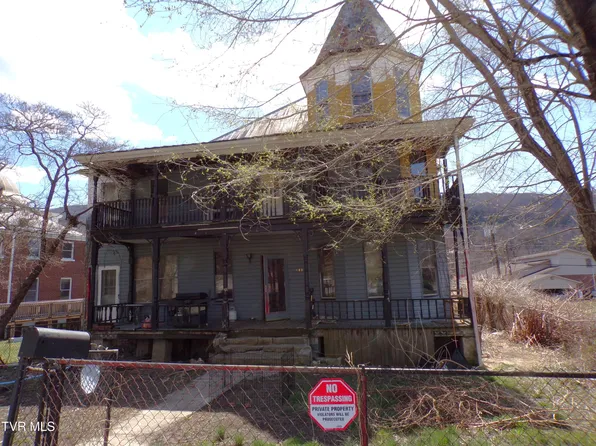 903 Virginia Ave NW, Norton, VA 24273