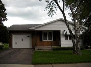 1220 Jefferson St, Baraboo, WI 53913