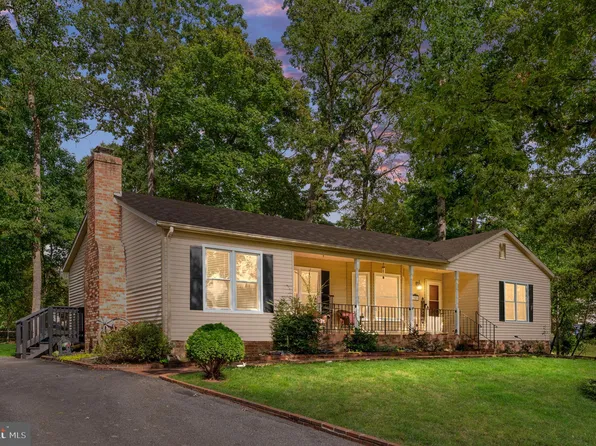 309 Gallimore Dr, Fredericksburg, VA 22407