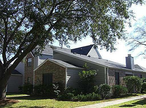 2nd image of 2524 Cross Timbers Dr