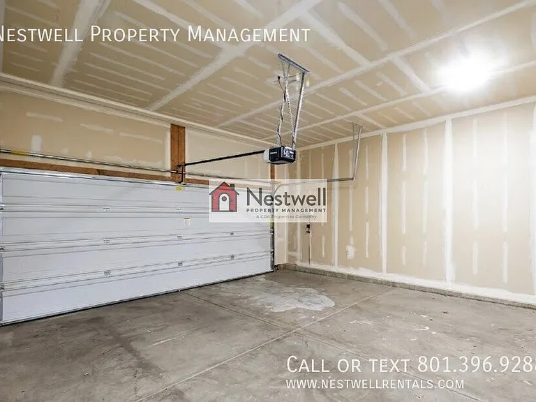 5452 W Clouds Rest Ln — Photo 22