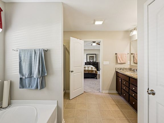 2nd image of 2123 Atwell Glen Ln