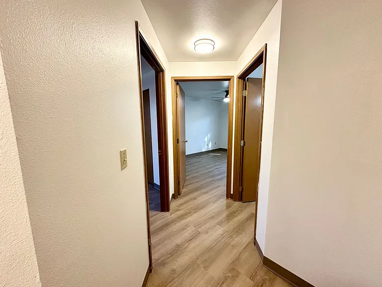 904 Juniper Ave — Photo 13