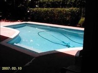 7420 NW 35th St, Lauderhill, FL 33319