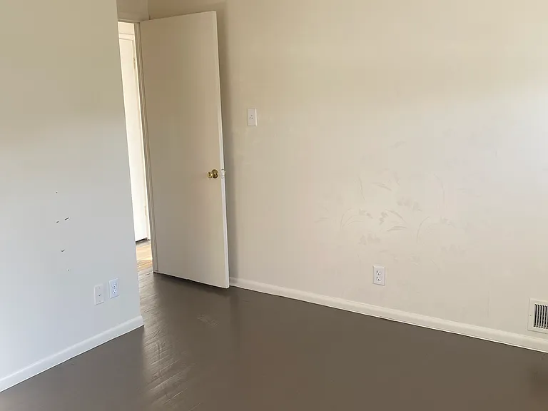 322 E 4675 S — Photo 2