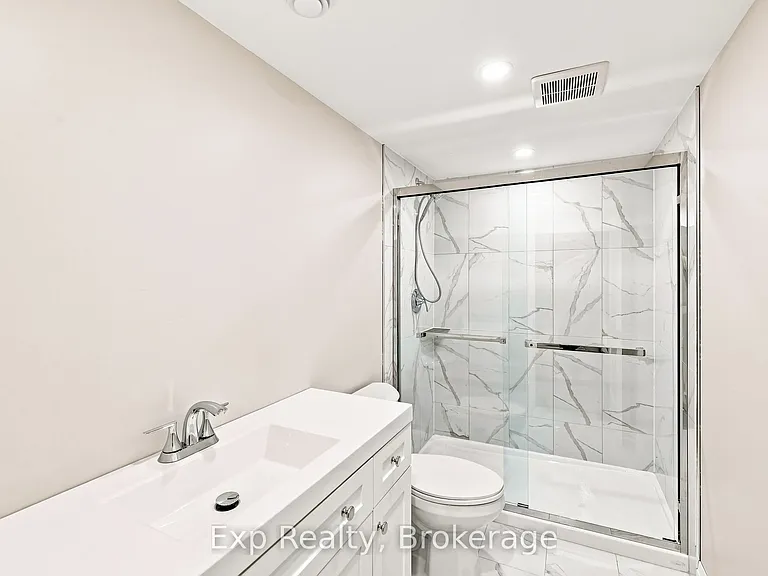 372 Major St #B — Photo 22