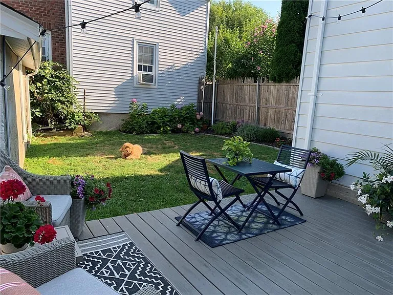 22 Dearborn St #1 — Photo 9