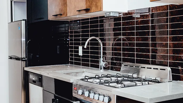 Rented by Nooklyn NYC LLC | media 7