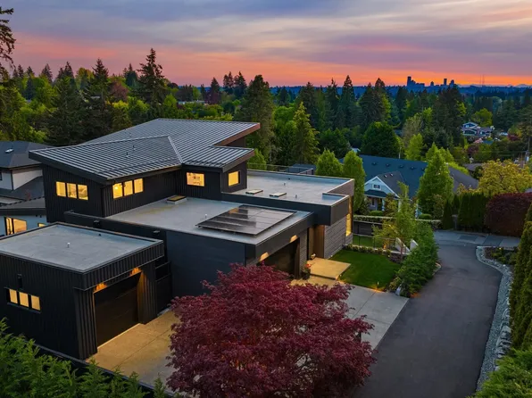 1032 89th Avenue NE, Bellevue, WA 98004