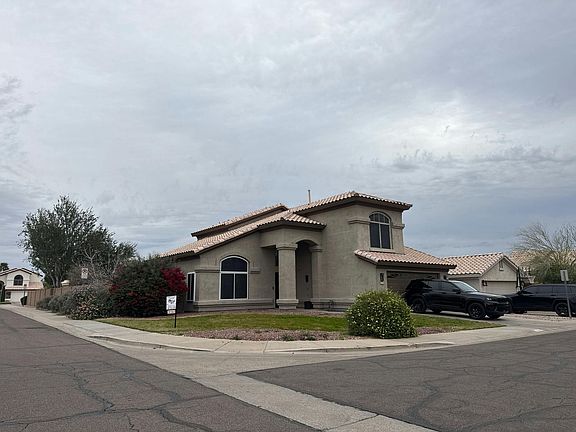 3rd image of 4604 E Summerhaven Dr