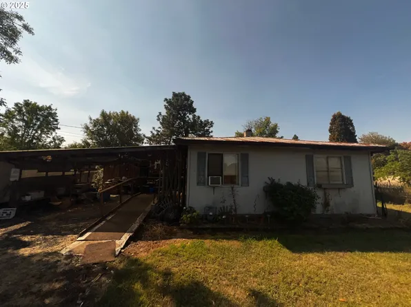 455 Brooks St, Lebanon, OR 97355