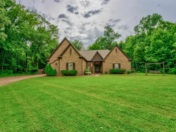 6725 Salem Valley Dr, Arlington, TN 38002
