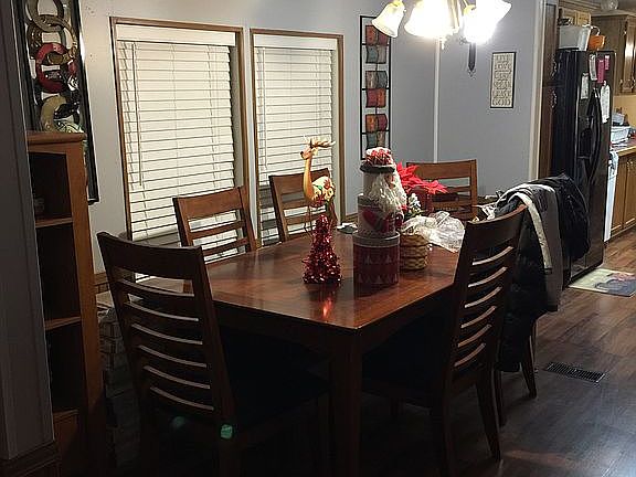 3rd image of 83 Woodruff 370