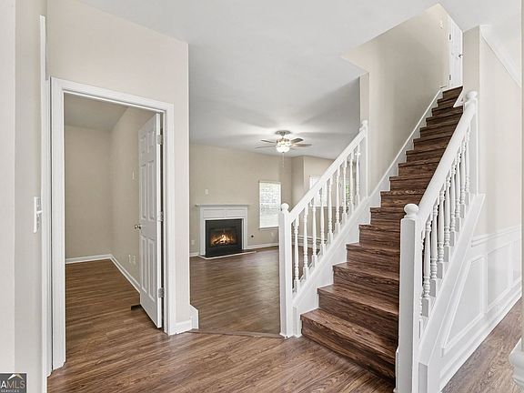 4th image of 3511 Umatilla Ln SW