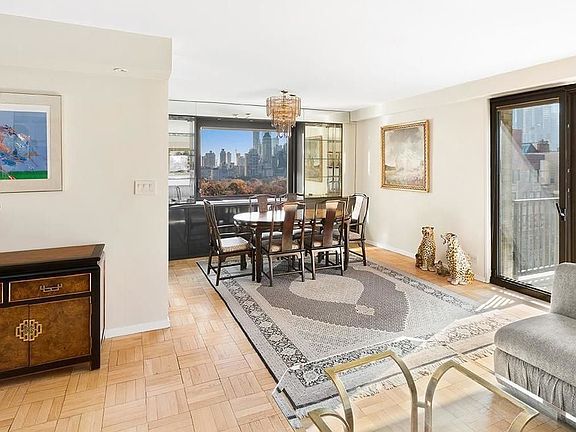 4th image of 10 W 66th St APT 17G