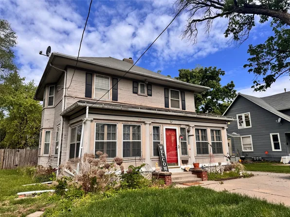 1820 9th St, Des Moines, IA 50314