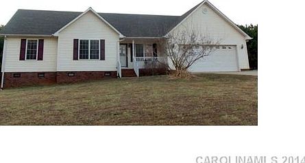 1st image of 900 Creekside Dr