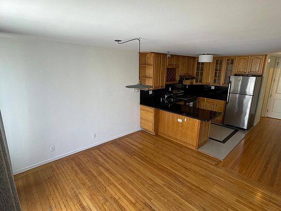 3rd image of 65 Blake St APT 1