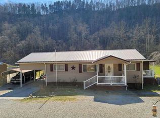 159 Spaniel Dr, Gate City, VA 24251