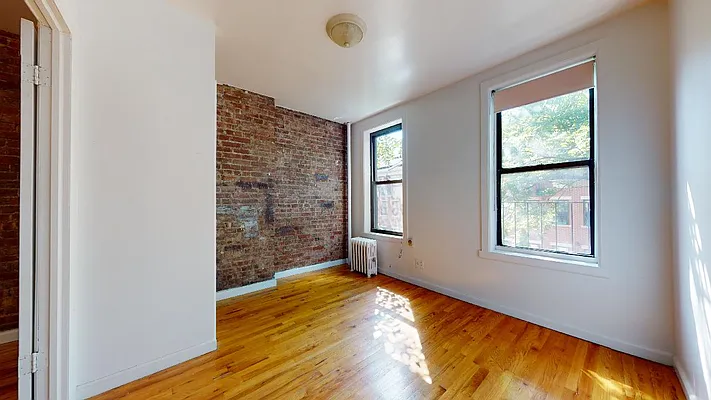 Rented by Bond New York | media 1